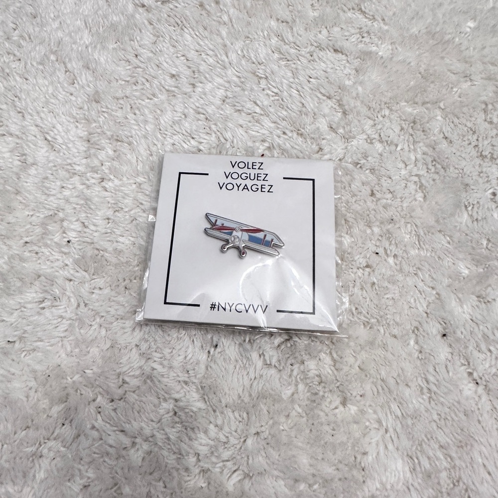 Louis Vuitton Airplane Enamel Pin